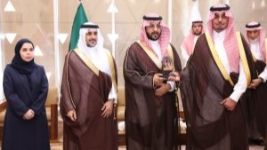 سمو محافظ الدرعية يكرم الجمعية ضمن الجهات المشاركة في مهرجان الدرعية للتمور 2024